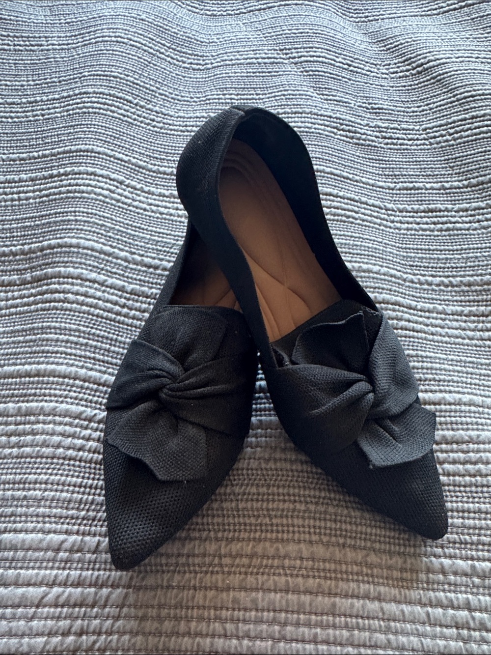 Black Knotted Pointed Toe Women’s Flats